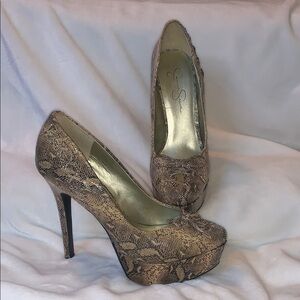 Jessica Simpson Tan Snakeskin Platform Heels
